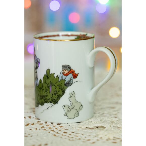 Fitz and Floyd Deck the Halls Mugs - Set of 2 | Vintage Christmas Coffee Cups - Picture 6 of 10